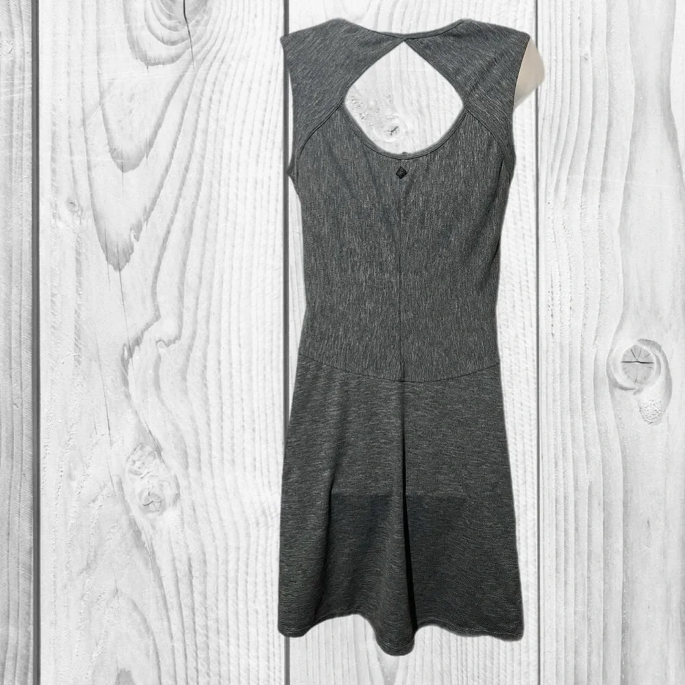Prana Gray Sleeveless Dress Back Cut Out Size Small outdoor summer hiking casual